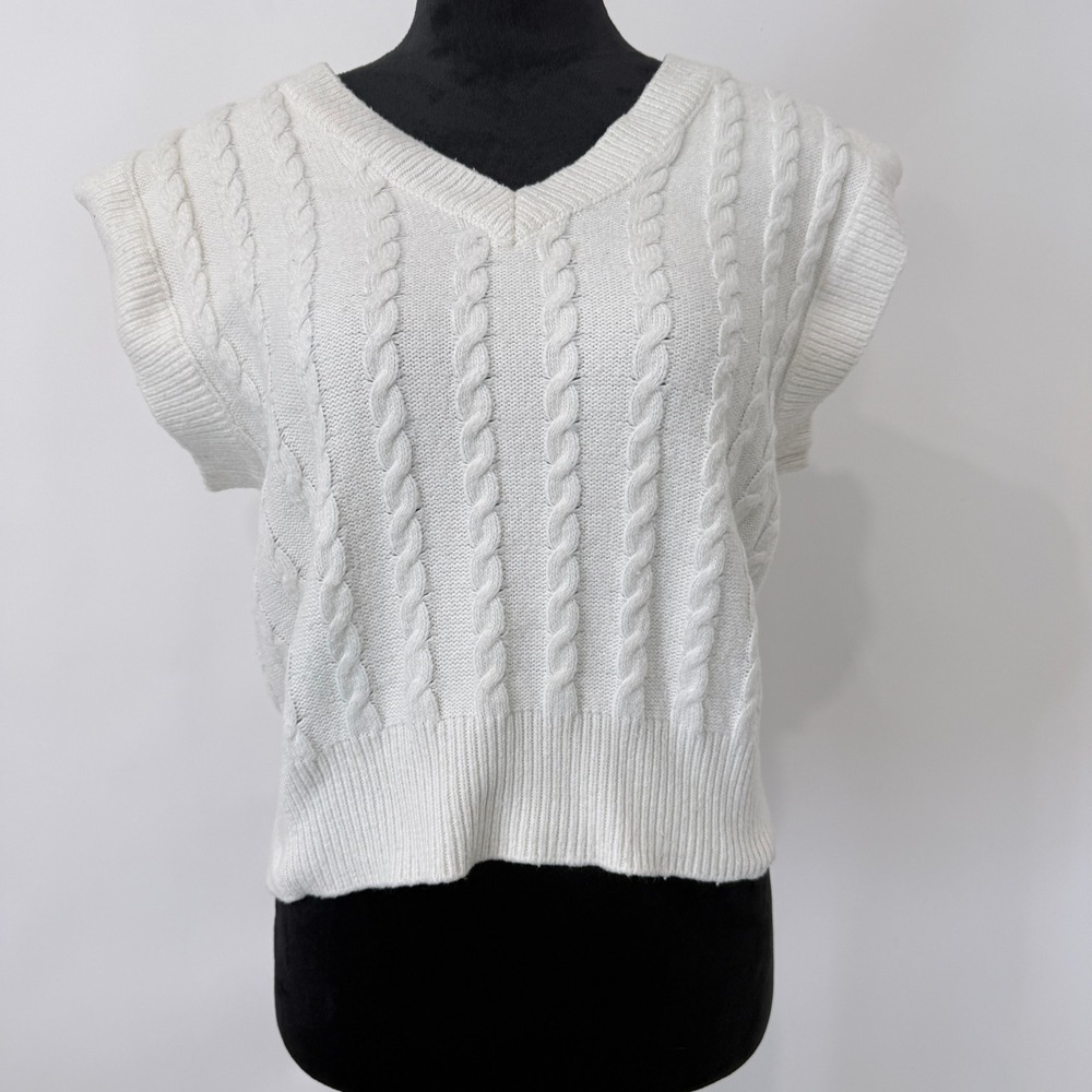 Cable Knit Sweater Vest Womens XS Cream Ivory V‎ Neck Preppy Classic Layering